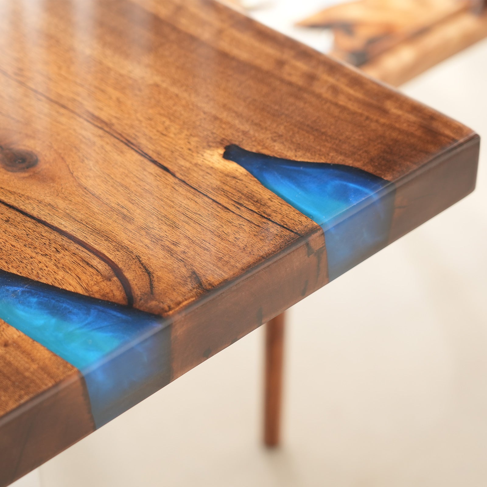 Myluxurytable Black Walnut Epoxy Blue Ocean Table MLT-023